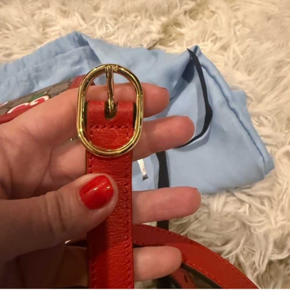 NWOT Gucci Limited Edition Apple GG Supreme Fanny Pack Waist Belt Bag - Picture 13 of 16